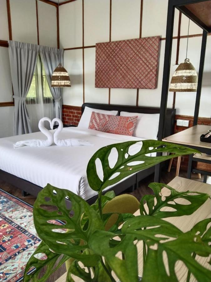 Api-Api Eco Chalet Pantai Kok Εξωτερικό φωτογραφία