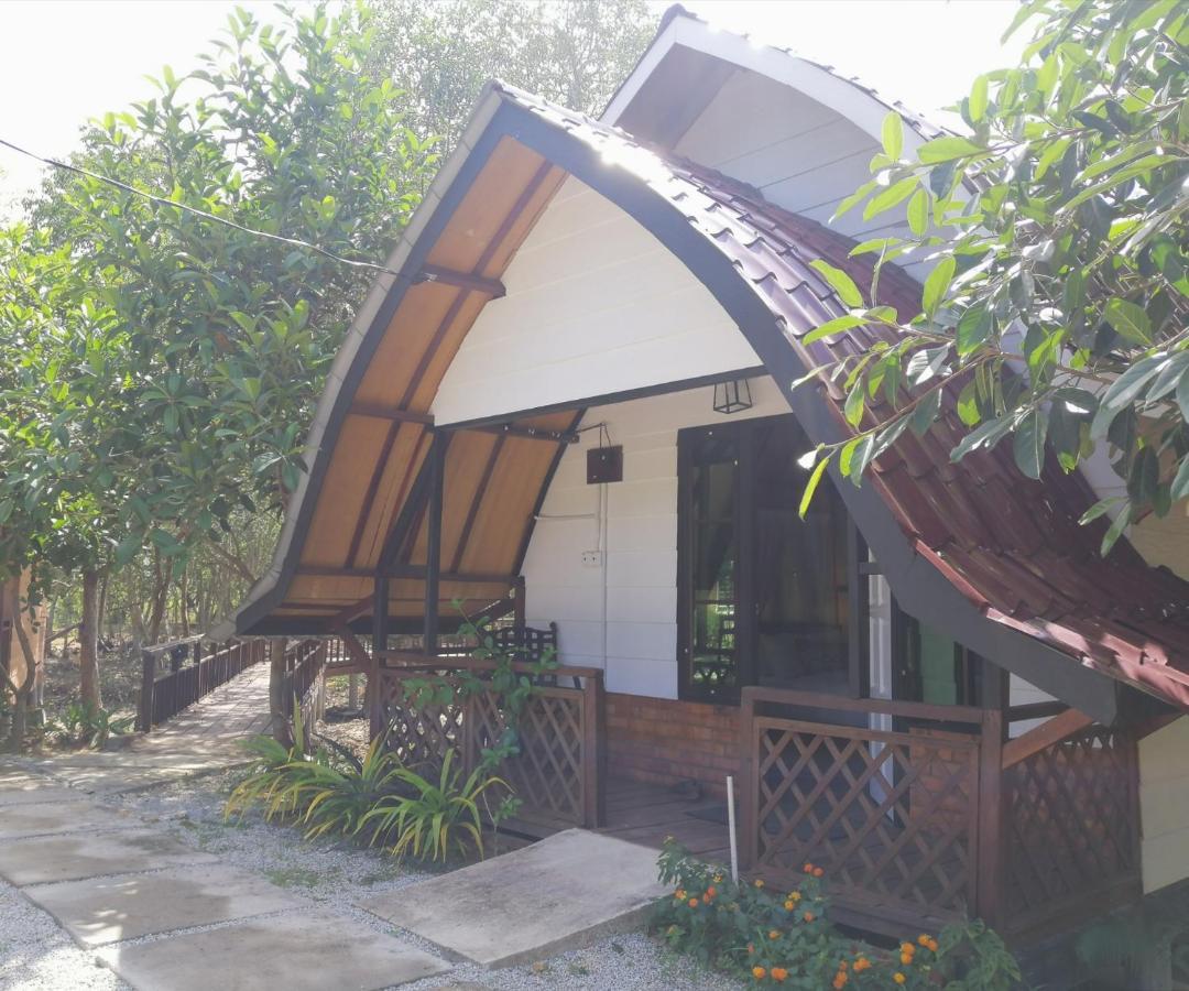 Api-Api Eco Chalet Pantai Kok Εξωτερικό φωτογραφία